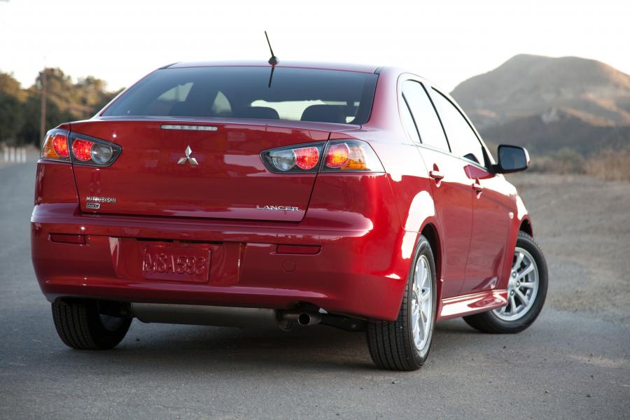  Mitsubishi Lancer SE 2012 года  (фото 4 из 6)